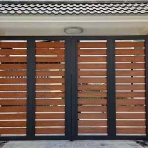 Cổng sắt giả gỗ