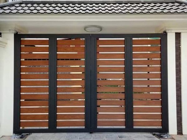 Cổng sắt giả gỗ