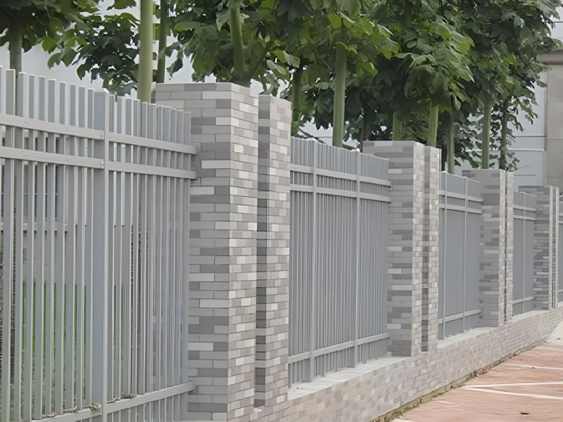 Hàng rào sắt hộp